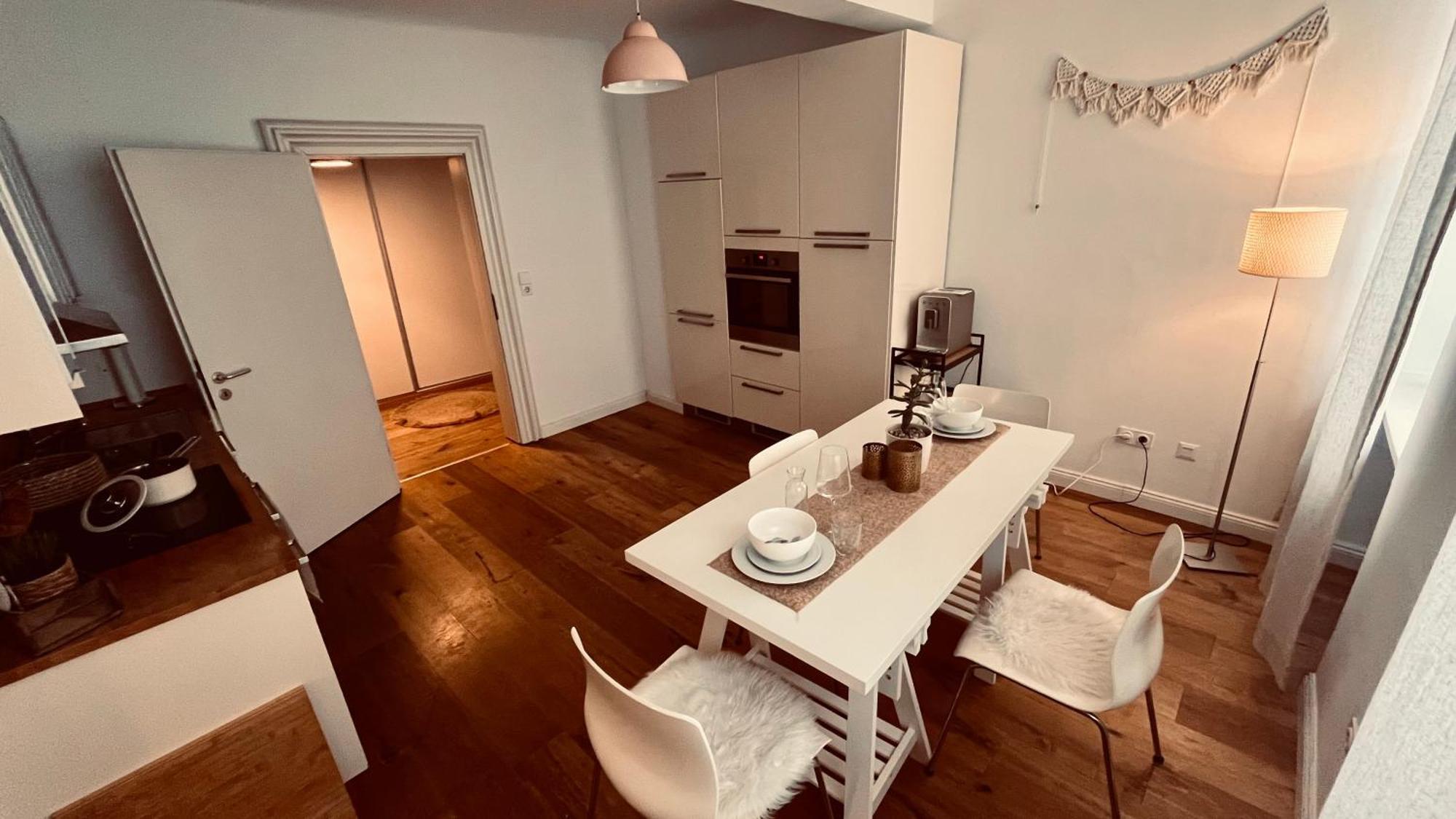 Apartment Am Schloss - Charme ซาร์บรึคเคน ภายนอก รูปภาพ