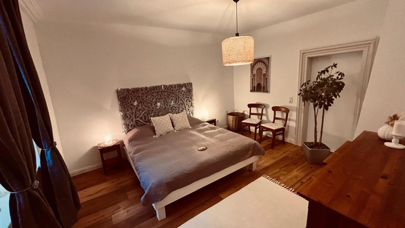 Apartment Am Schloss - Charme ซาร์บรึคเคน ภายนอก รูปภาพ